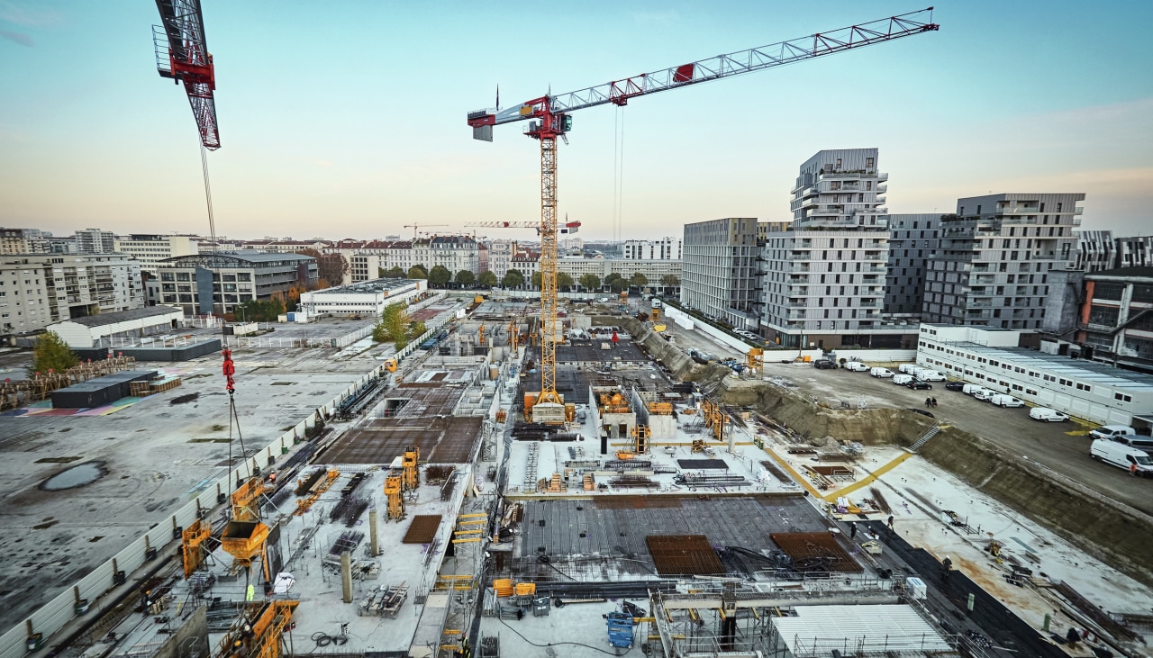 Luftaufnahme einer Baustelle