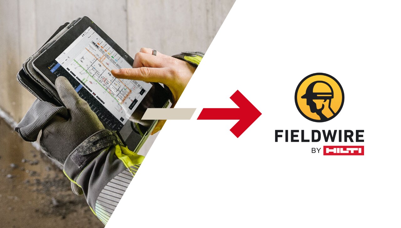 Bild teilt sich in zwei Bereiche: Links ist eine Nahaufnahme von einem Tablet zu sehen, das einen Grundriss in der Software Fieldwire von Hilti abbildet. Ein Pfeil zeigt von hier nach rechts auf das Logo der Software Fieldwire von Hilti, welches in der rechten Bildhälfte platziert ist.