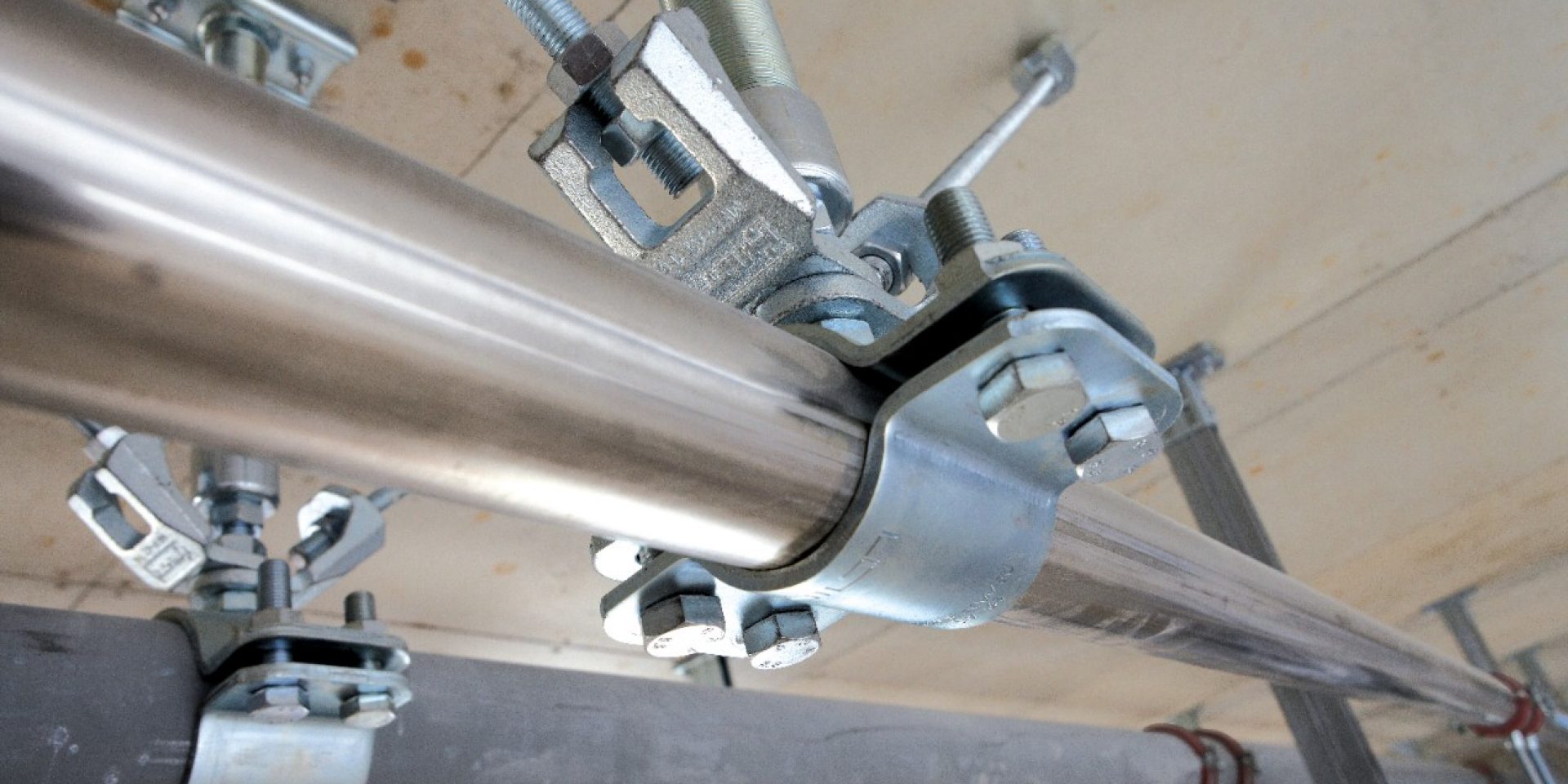 Hilti MQ modular support system for medium-heavy applications fire test
