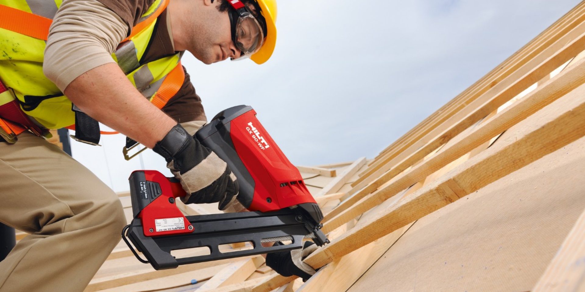 Hilti GX 90-WF gas-actuated fastening tool for wood framing applications