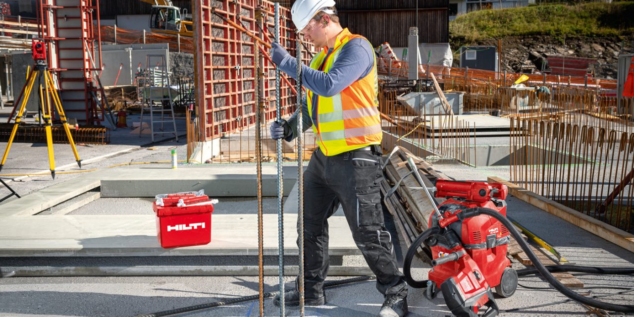 Pose de tiges d'ancrage Rebar