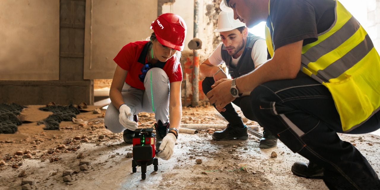 Dimostrazione laser per i clienti