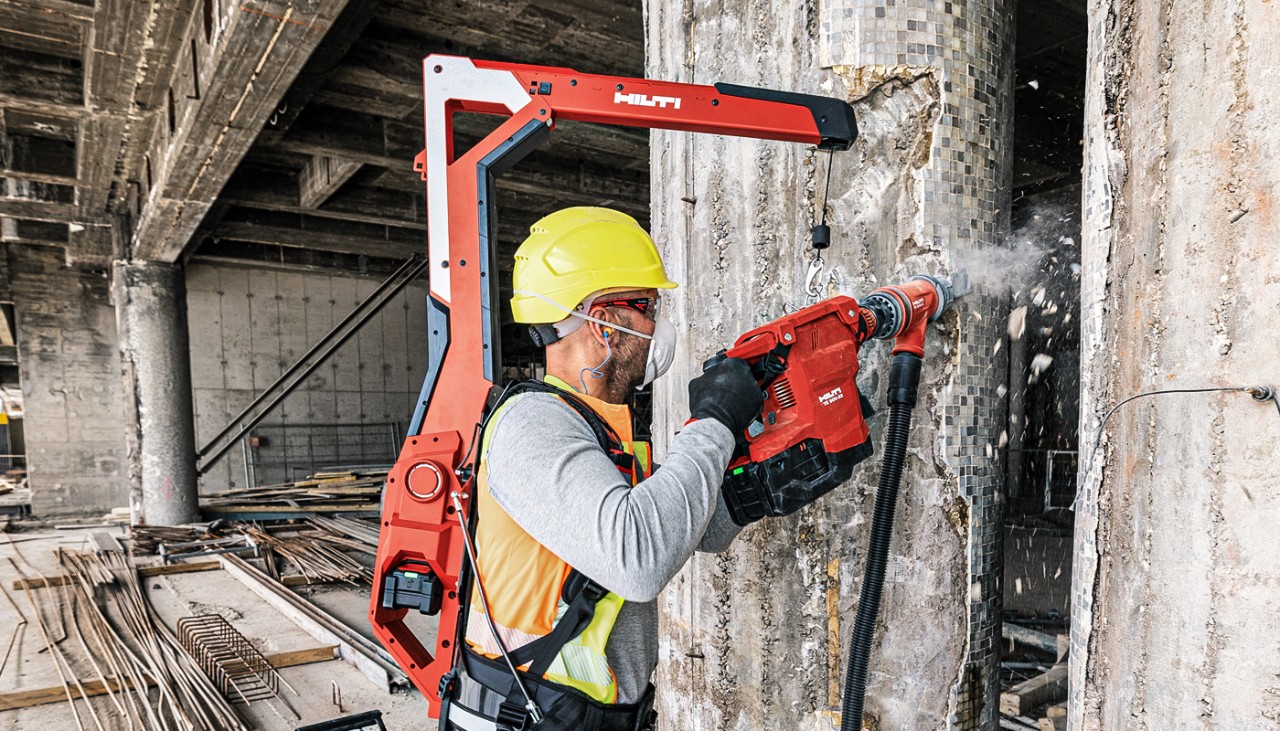 Immagine: design leggero e simile a uno zaino per una maggiore flessibilità in cantiere