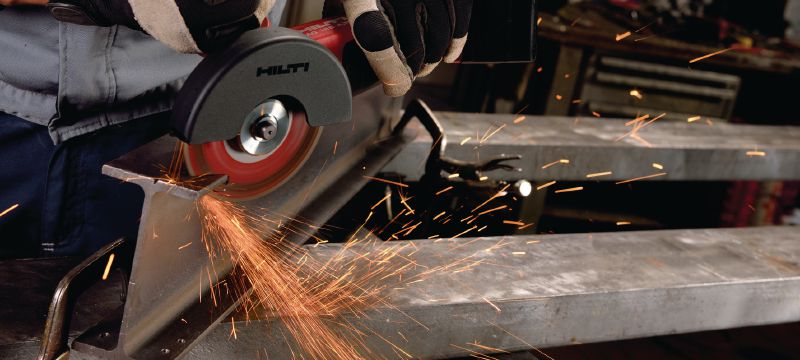 AG 125-A36 Akku-Winkelschleifer Kräftiger Akku-Winkelschleifer 36 V (bürstenlos) für alle Schneid- und Schleifarbeiten mit Scheiben bis 125 mm Durchmesser Anwendungen 1