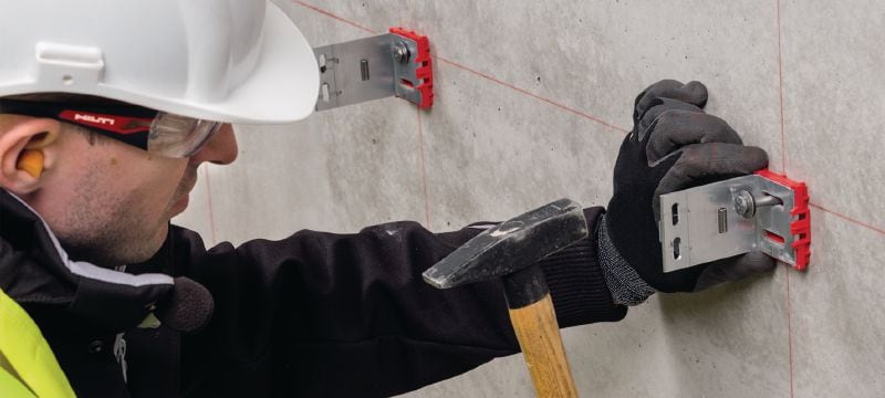 Mensola FOX VI S Mensola versatile da parete per installare sottostrutture di facciata rainscreen Applicazioni 1