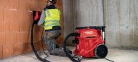 Aspirapolvere classe M VC 40M-X Potente aspirapolvere con ampio contenitore e barra di spinta per il collegamento con elettroutensili e la pulizia del cantiene (detriti secchi ed umidi), serbatoio da 30 litri Applicazioni 2
