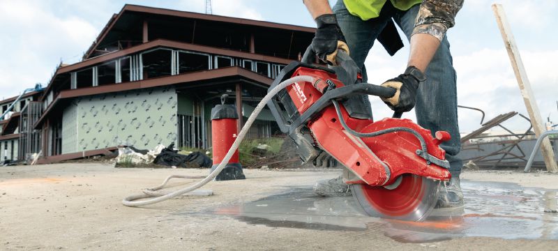 Tronçonneuse sans fil DSH 600-22 Tronçonneuse sans fil pour charges lourdes, alimentée par batterie, pour le béton, le métal et la maçonnerie (plateforme de batteries Nuron) Applications 1