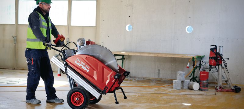 Lama per tagliamuri SPX LCS Equidist - Silent (60H: adatto a Hilti e Husqvarna®) Lama di alta qualità per tagliamuri (15 kW) per tagli ad alta velocità, una durata di vita e una riduzione del rumore maggiori (l'alberino 60H è adatto ai tagliamuri Hilti e Husqvarna®) Applicazioni 1