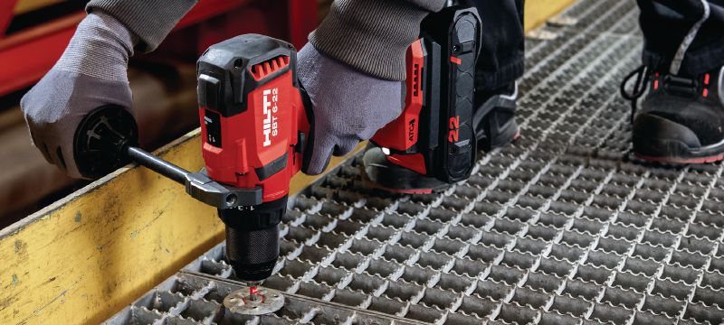 Goujon fileté S-BT-GR HL Goujon fileté à visser (acier inoxydable) pour caillebotis et fixations universelles sur acier dans des environnements hautement corrosifs. Compatible avec les rails de montage Hilti MT Applications 1