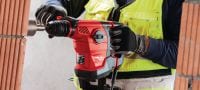 Bohrhammer TE 30-AVR Leistungsstarker Bohrhammer SDS Plus (TE-C) für schwere Bohrarbeiten und Korrekturmeisseln in Beton, mit Aktiver Vibrationsreduktion (AVR) Anwendungen 3