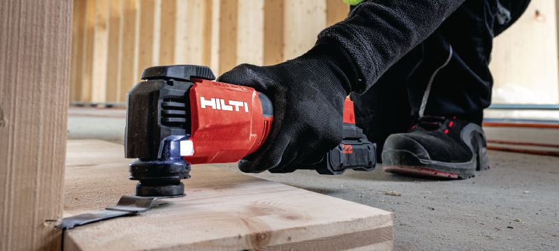 Multi-attrezzo oscillante cordless SMT 6-22 Potente multi-attrezzo cordless con interfaccia StarlockMax, AVR e angolo di oscillazione di 4o Applicazioni 1