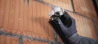 X-EA MX Tassello a innesto Tassello a innesto in plastica per il collegamento di fissacavi/fermacavi in plastica, morsetti e raccoglicavi raggruppati durante il fissaggio al calcestruzzo e alla muratura Applicazioni 1