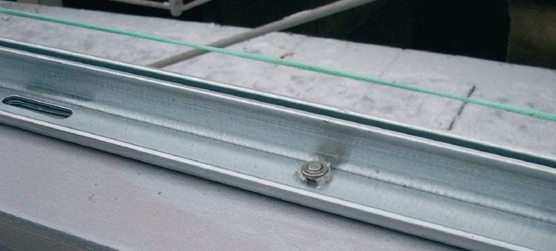 X-R P8 Edelstahl-Nägel Hochbelastbarer Einzelnagel für den Einsatz mit Bolzensetzgeräten auf Stahl in korrosiven Umgebungen Anwendungen 1