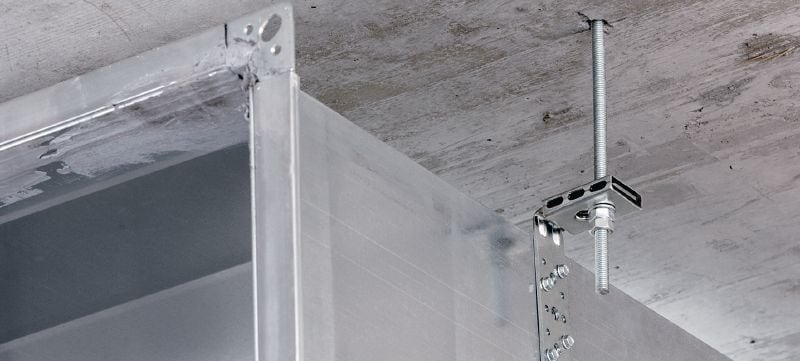 Staffa per condotte di ventilazione MVA-LP Staffa per condotte di ventilazione zincata con una lunghezza di 100 mm per il fissaggio di condotte di ventilazione direttamente ai soffitti Applicazioni 1